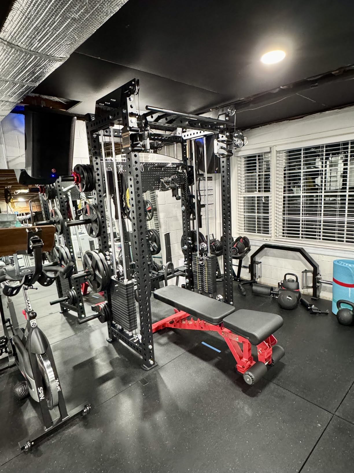 Mikolo Anubis-2.0 Smith Machine with Weight Stack, 3x3 All-in-One Power Cage with LAT Pulldown & Cable Crossover, 3200LBS Multi-Function Trainer with 175LBS Dual Pulley System for Fitness Home Gym customer photo 2