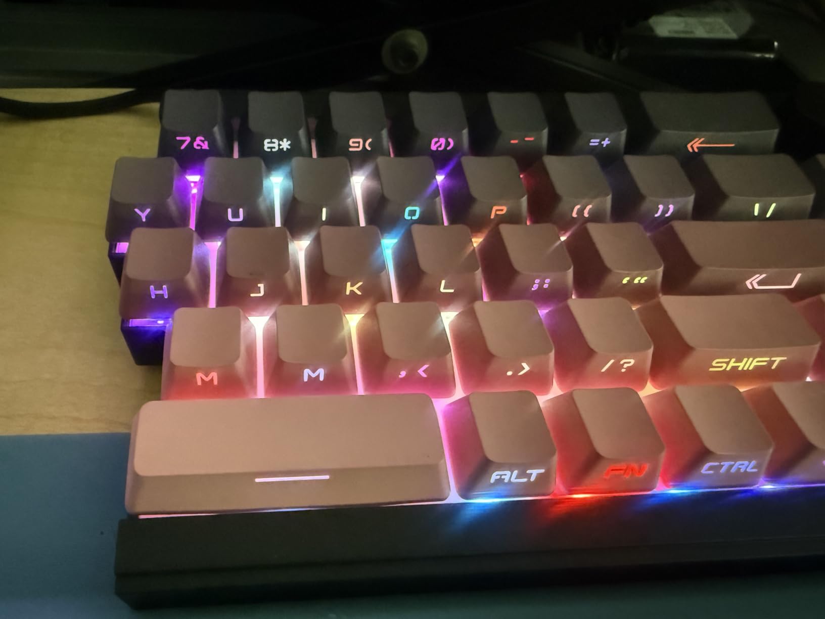 ZORNHER ST68 Ergonomic Split Keyboard, 65% Wireless Gaming Keyboard with Knob, 65% Black Hot-Swappable Mechanical Keyboards for Win/Mac, Linear Switches, RGB Backlit customer photo 2