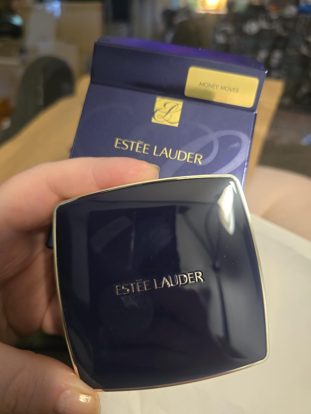 Estee Lauder The Essential Eyeshadow Quad Long-Lasting Palette | Shape, Sculpt, Magnify, 0.14 Ounce customer photo 2