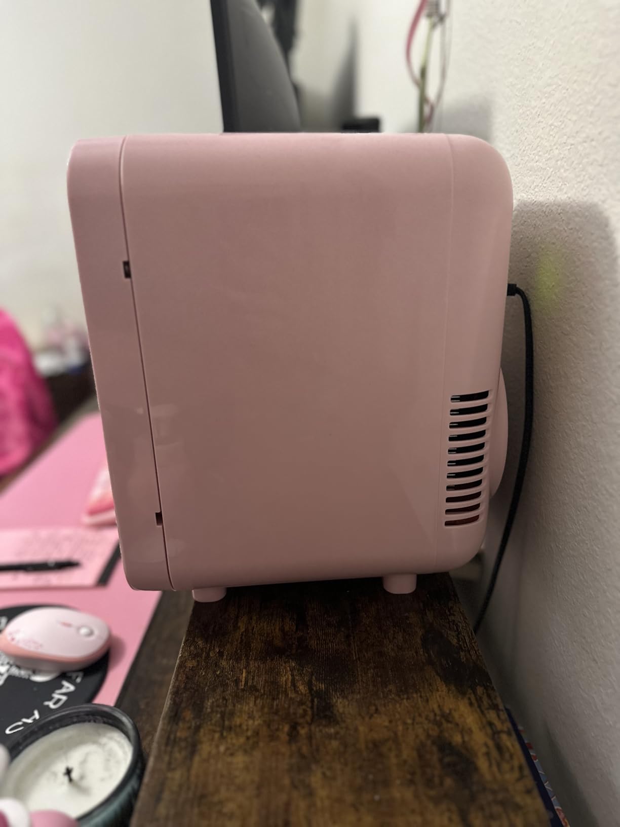 BEICHEN Mini Fridge, 6 Liter/8 Can Skincare Fridge, 110V AC/DC Portable Thermoelectric Cooler & Warmer for Skin Care, Cosmetics, Beverage, Food, Great for Bedroom, Office, Dorm (Pink) customer photo 1