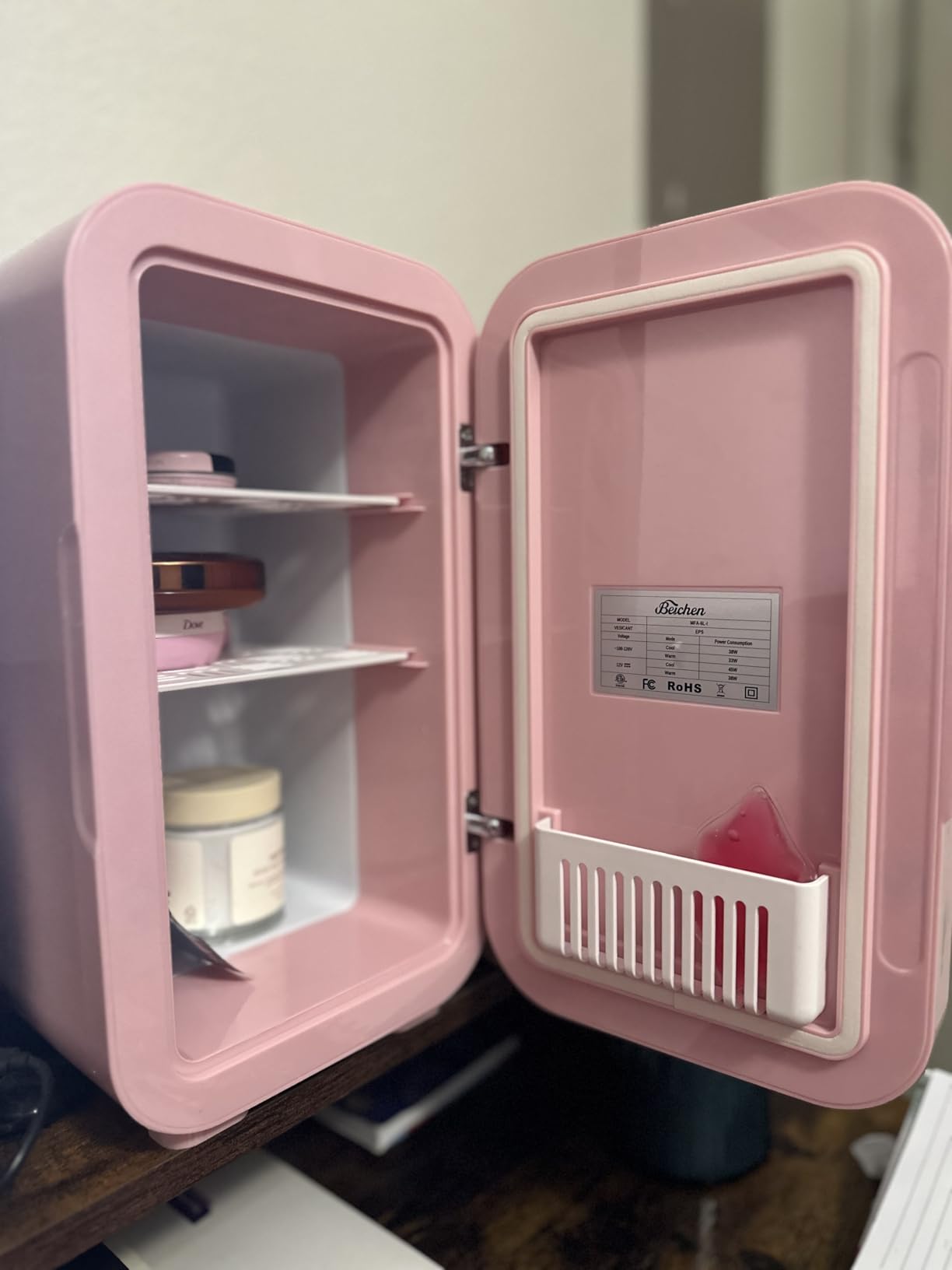 BEICHEN Mini Fridge, 6 Liter/8 Can Skincare Fridge, 110V AC/DC Portable Thermoelectric Cooler & Warmer for Skin Care, Cosmetics, Beverage, Food, Great for Bedroom, Office, Dorm (Pink) customer photo 2