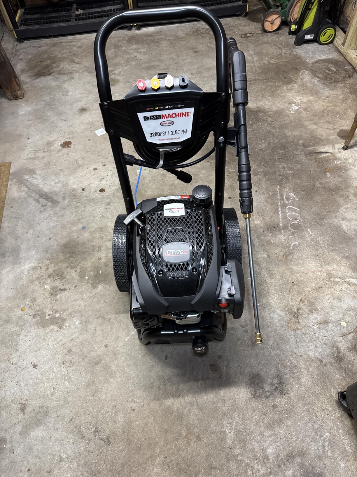 Simpson Cleaning 3200 PSI Gas Pressure Washer, 2.5 GPM Residential Power Washer with Soap Tank and Turbo Nozzle, 25' Hose, Clean Machine customer photo 1