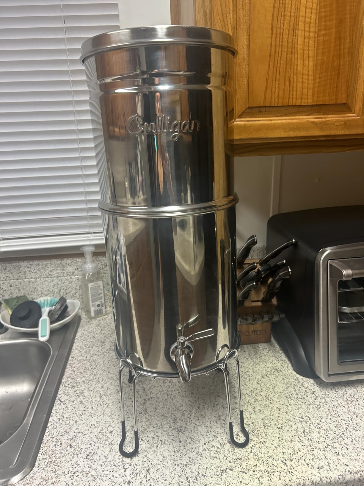 Culligan MaxClear 2.25 Gallon Gravity Water Filter System, Removes Microplastics, PFAS & Lead, NSF/ANSI Certified, Brushed Stainless-Steel Countertop Filter with 1 Ceramic Filter customer photo 1