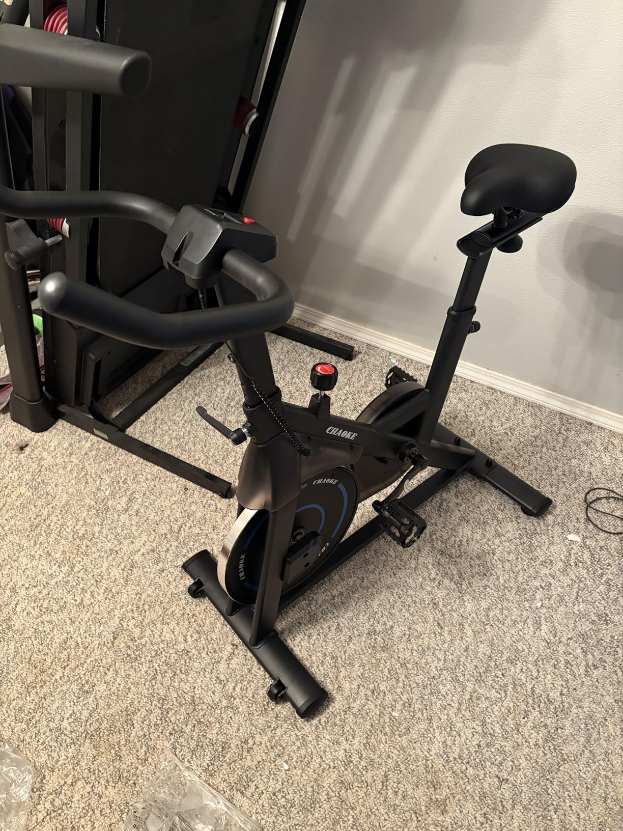 CHAOKE Exercise Bike, Quiet Adjustable Magnetic Resistance Stationary Bike for Home Cardio with App Compatible, 350LB Weight Capacity Indoor Cycling Bike with Comfortable Seat & Digital Display customer photo 2