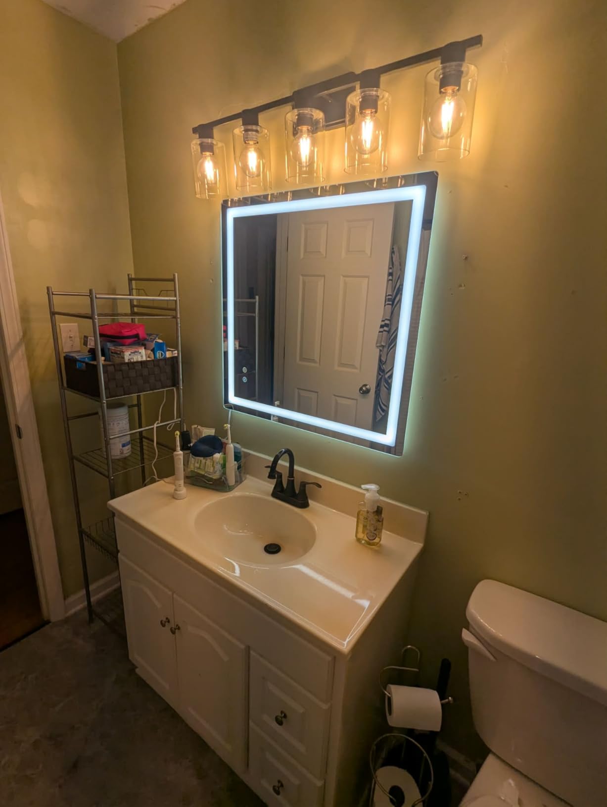 Delma LED Bathroom Mirror with Lights, 30x50 Vanity Mirror for Bathroom Wall, Anti-Fog, Dimmable, Front Lit and Backlit, Memory Function, Shatterproof Tempered Glass customer photo 1