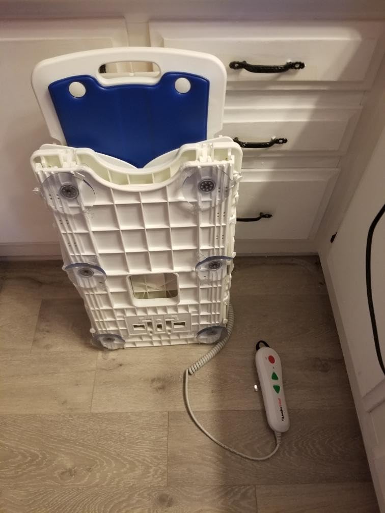 SUNDERWELL Electric Chair Lift for Elderly, 24 lbs Lightweight Floor Lift for Elderly Falls with 360°Swivel Seat, Bath Lift Chair for Tub 308 lbs Capacity, IPX8 Waterproof & Remote Control (Purple) customer photo 2