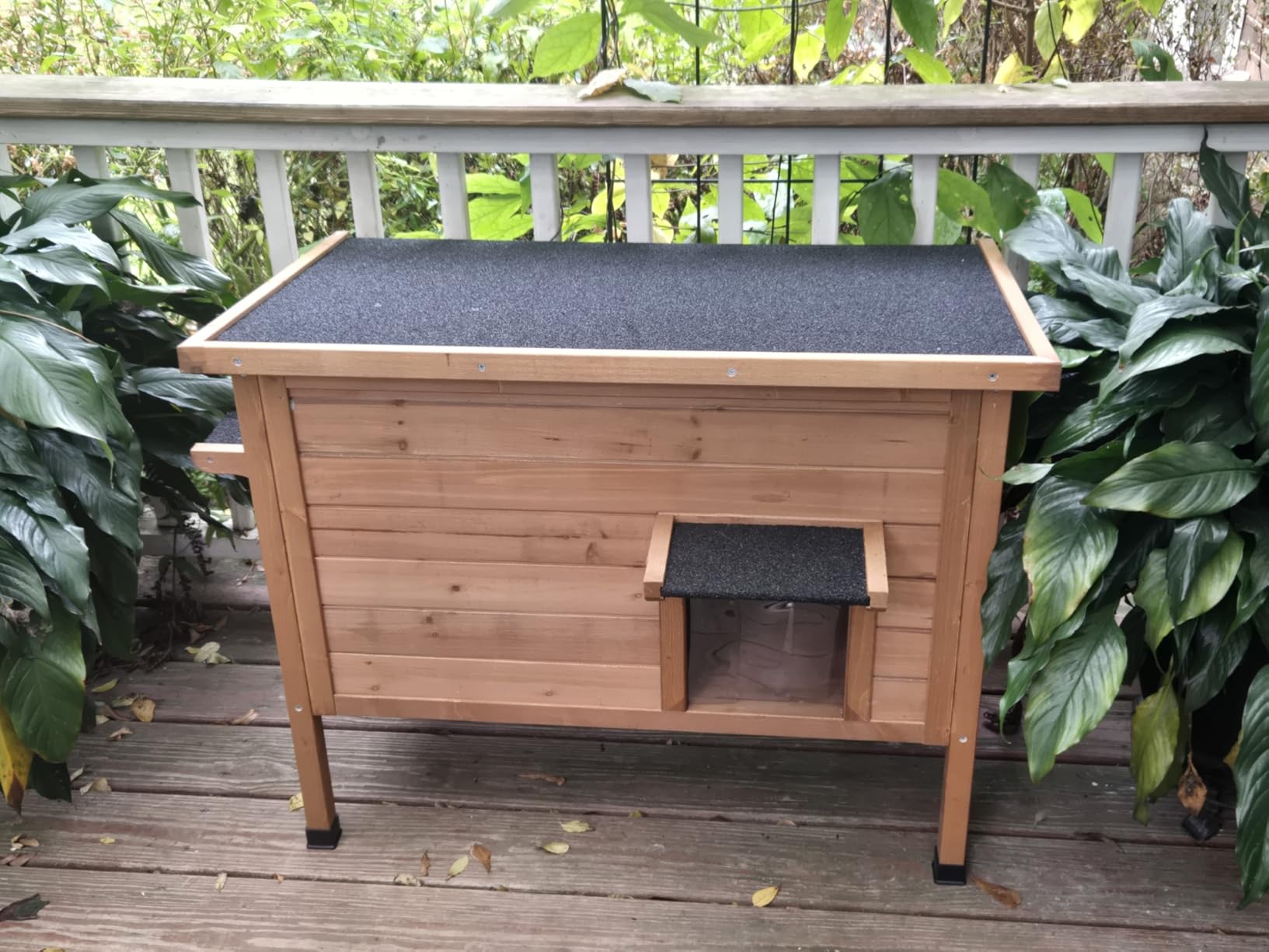Ciokea Heated Outdoor Cat House with Heating Pad - Weatherproof Insulated Feral Cat Shelter for Winter, Escape Door & PVC Curtain, Grey customer photo 1