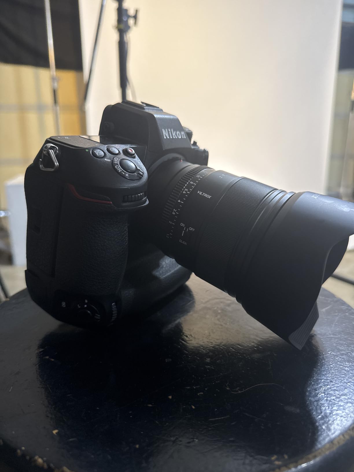 VILTROX AF 135mm F1.8 LAB Full Frame Lens for Nikon Z Mount customer photo 2