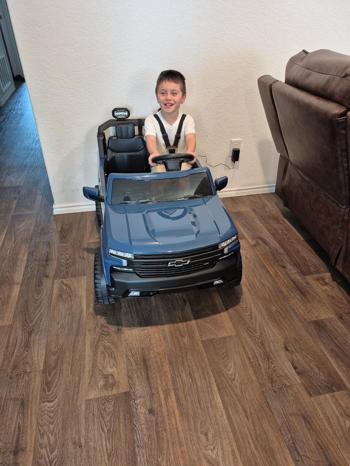 First Ride On 24V 2 Seater Ride on Toys Licensed Chevrolet Silverado, Electric Vehicle with Remote Control and Seat Belts, Electric Ride On Truck wtih Trunk, Bluetooth and LED Lights (Black) customer photo 2