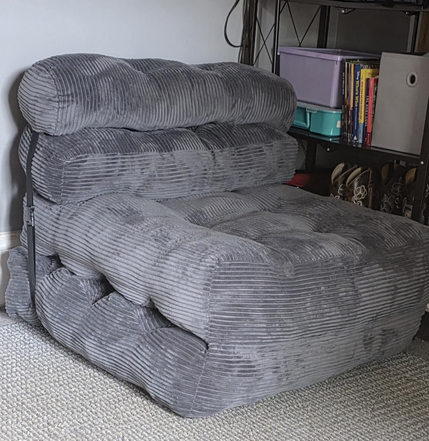 Folding Sofa Bed, Convertible Sleeper Chair with Back Support and Pillow Futon, Boneless Foldable Couch for Living Room/Guest Use/Home Office, Foldable Chair Bed for Adults, Dark Gray customer photo 1