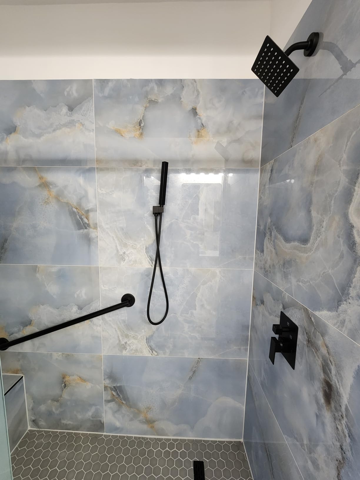 Rain Shower System Matte Black Shower Faucet Set, Dual Rainfall Shower Head Set with 2 in 1 Handheld Spray, Wall Mounted Bathroom 12-inch & 6-inch Square Showerheads with Valve, Matte Black customer photo 1