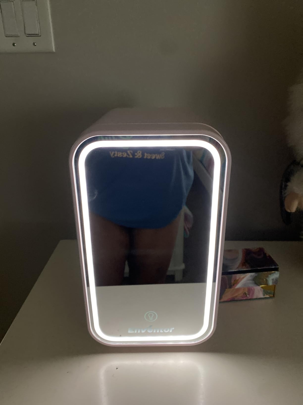 Enventor Mini Skincare Fridge Small Refrigerator for Bedroom, Beauty Fridge for Makeup with Dimmable LED Mirror, 6 L / 8 Cans Compact Portable Cooler for College Dorm, Office, Car, Pink customer photo 2
