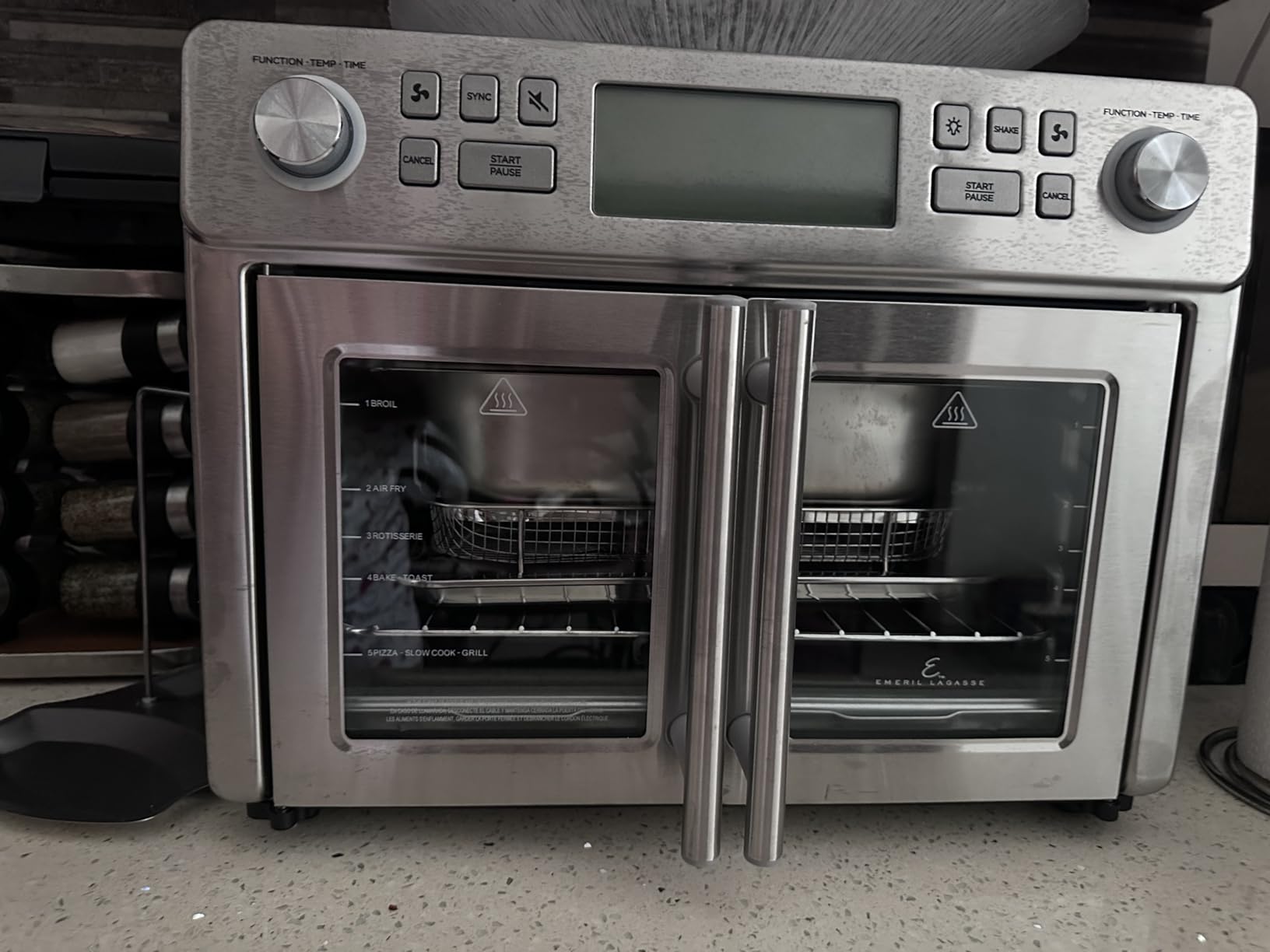 Emeril Lagasse Dual Zone 360 Air Fryer Oven Combo with French Door, 25 QT Extra Large customer photo 2