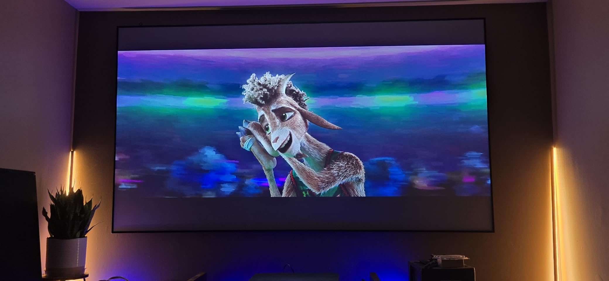 120 inch VJ-BW3 ALR Projector Screen for UST Projector, Fixed Frame Wall Mount Projection Screen, 16:9 4K/8K UHD 3D, Micro-Structure ALR, Ideal for Home Theater, Office & Conference Room customer photo 2