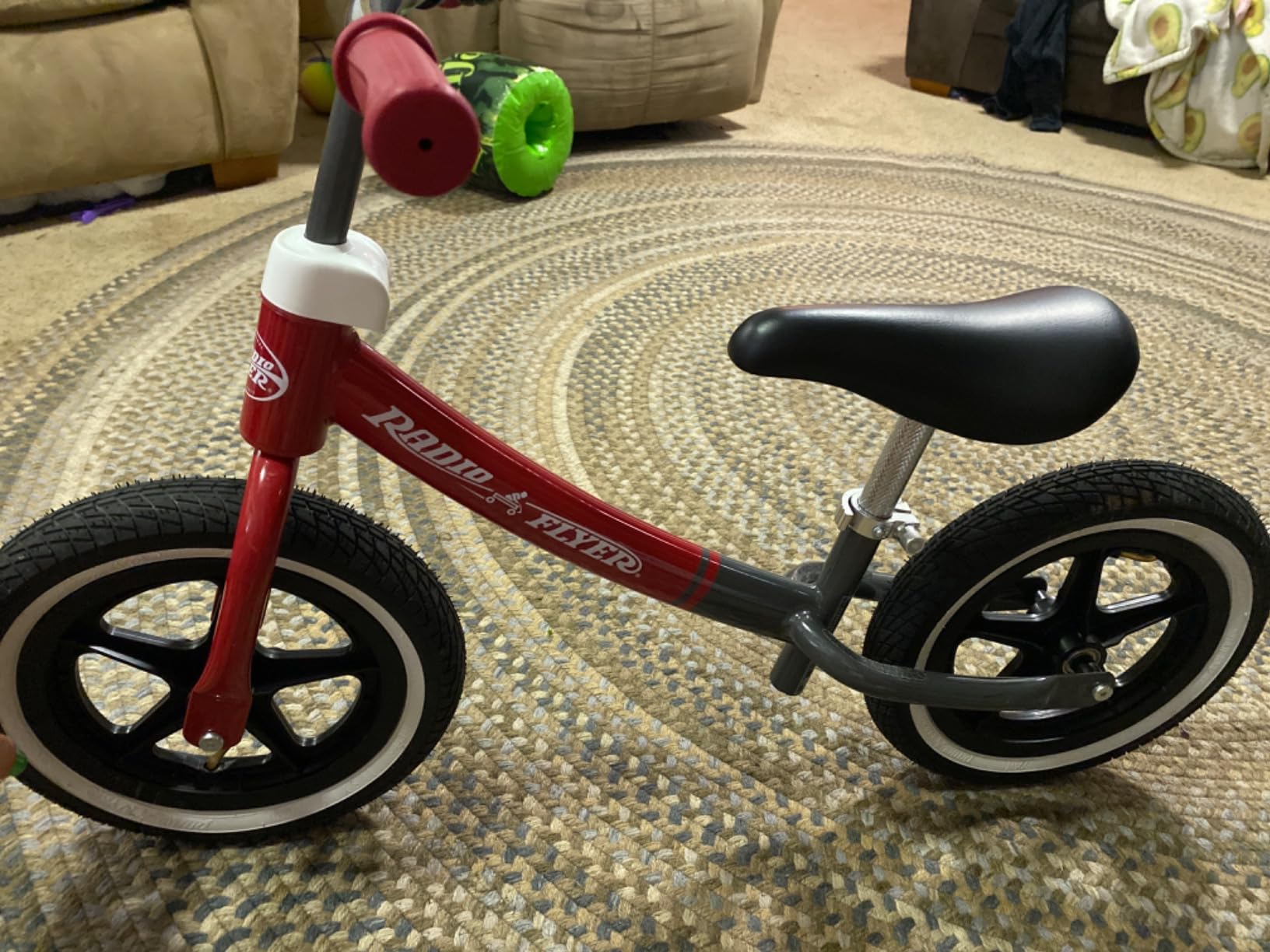 Radio Flyer Air Ride Balance Bike, for Kids Ages 1.5-5, Rubber Air Tires, Adjustable Seat, Foot Rest, Ringing Bell customer photo 1