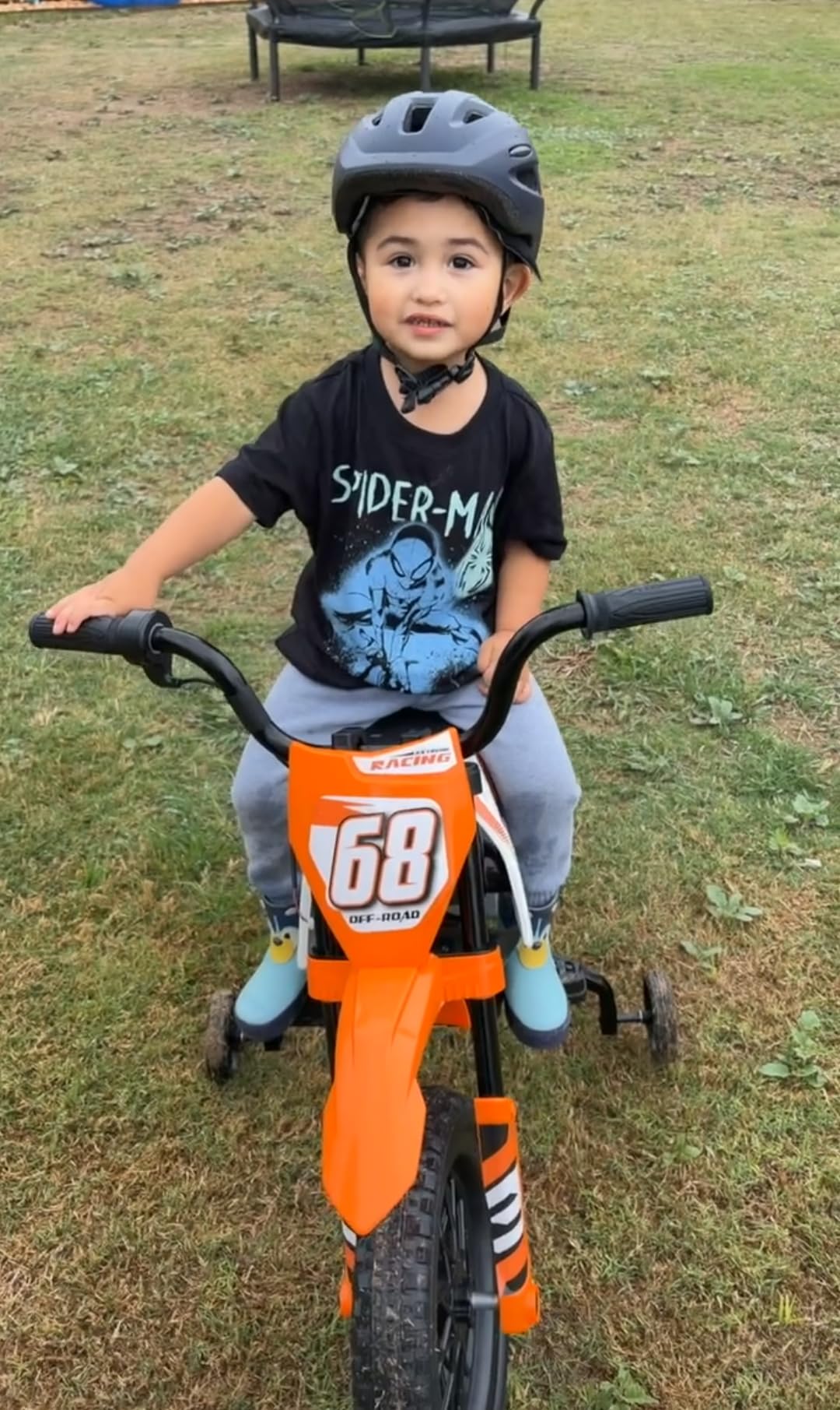 S6 12V Kids Motorcycle, 2x25W Ride on Motorbike, Equipped with Safety Training Wheels, Self-Control Throttle Grip, Bluetooth, Multi Music, Spring Suspension customer photo 2