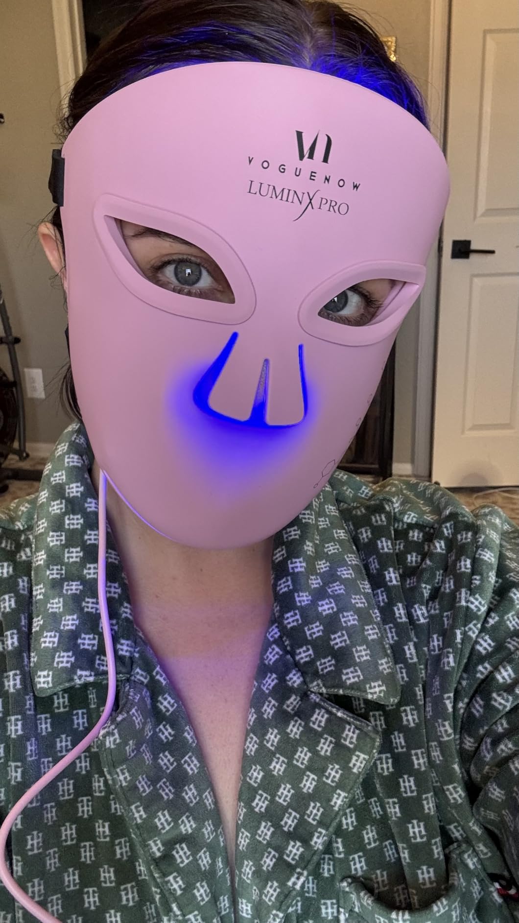 VogueNow LED Light Therapy Mask - FDA-Cleared Device for Wrinkles & Acne - Red Light Therapy for Face with Chin & Lip Coverage - Red, Blue & Near Infrared Facial Skincare - Mothers Day Gifts for Mom customer photo 1