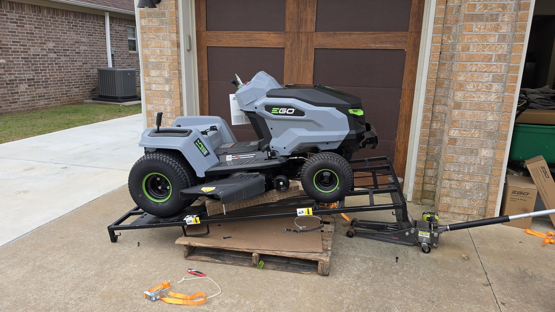 EGO POWER+ Z6 Zero Turn Riding Lawn Mower, 42