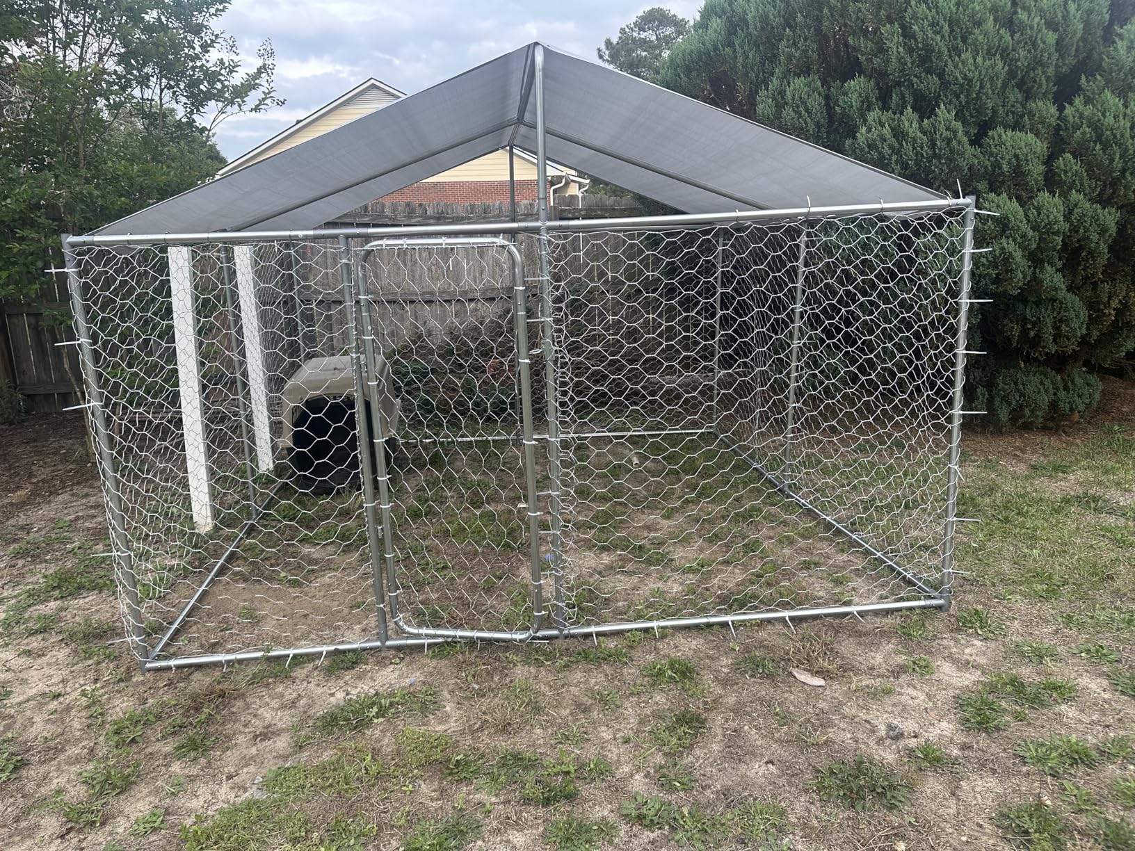 10x10FT Dog Kennel Outdoor Outside, Heavy Duty Metal Dog Enclosure with Waterproof Oxford Roof & Security Lock,Panels for Large Dogs & Small Animals, Backyard Pet Playpen customer photo 2