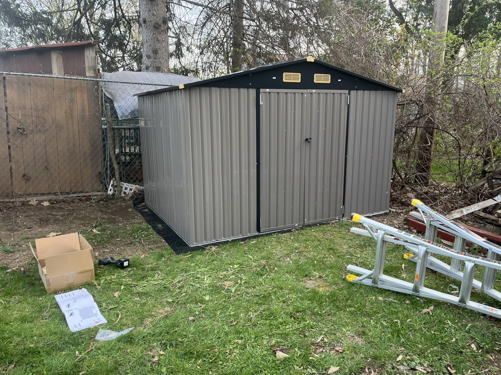 IRONCK 10x8FT Outdoor Storage Shed with Breathable Vent, 9.4x7.3FT Base Galvanized Steel Metal Tool Shed with Lockable Doors for Yard Bins/Generator/Wheelbarrow Garden Storage, Brown customer photo 2