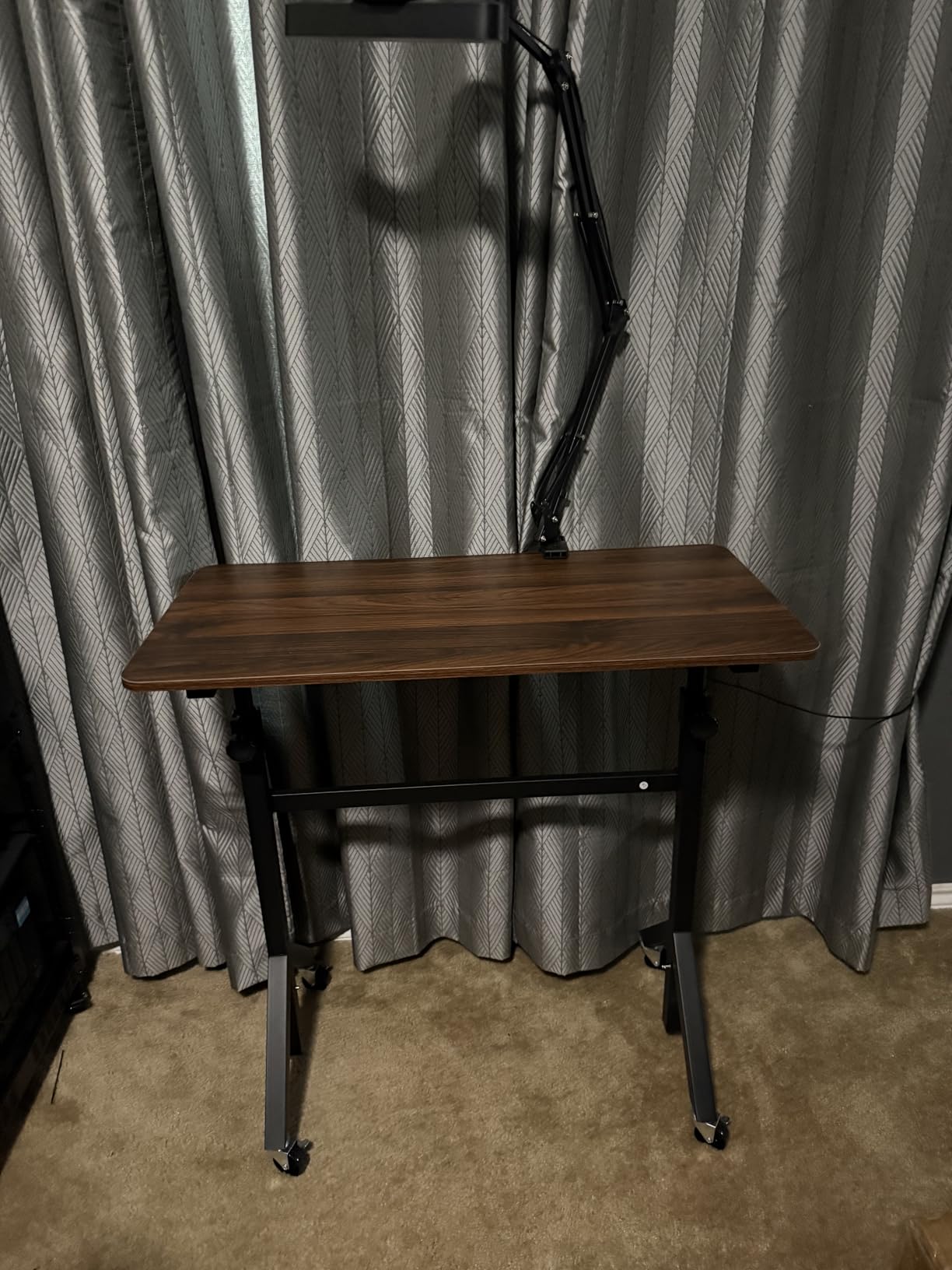 HUANUO 32'' Small Standing Desk with Wheels,28.7