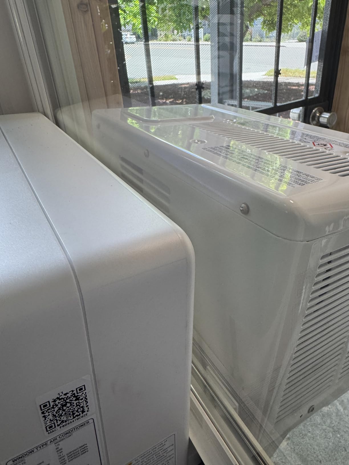 Midea 6,000 BTU U Shaped Smart Inverter Window Air Conditioner - Cools 250 Sq Ft, Ultra Quiet with Open Window Operation - Alexa/Google Assistant Compatible, 37% Energy Savings, Remote (2026 Edition) customer photo 2