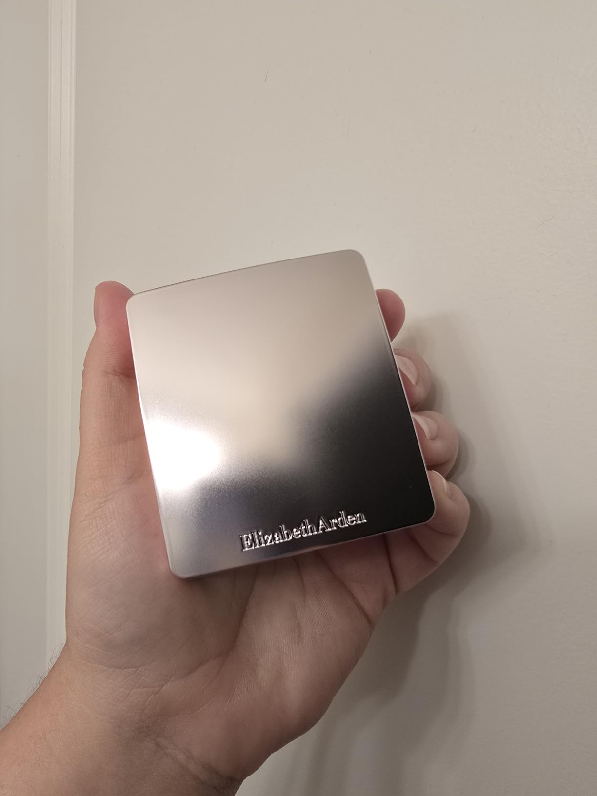Elizabeth Arden Flawless Finish Sponge-On Cream Foundation Makeup, Medium-to-Full Coverage, Includes Compact & Applicator customer photo 1