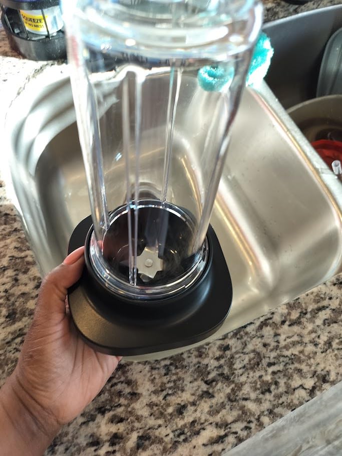 KitchenAid Pure Power Blender with 2 Personal Blending Jars, 1700 Watt Peak Power*, KSB2078, Porcelain White customer photo 2