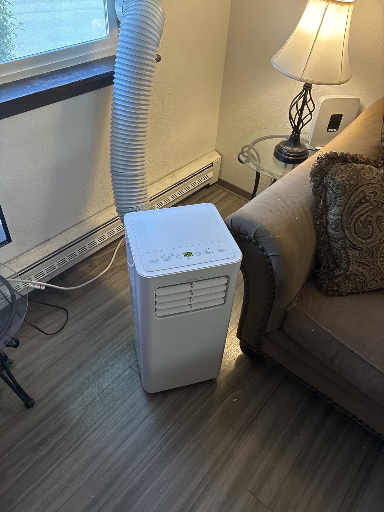EUHOMY Portable Air Conditioners 14,000 BTU, 4-in-1 Portable Air Conditioner for Rooms Up to 650 Sq.Ft. with Cool, Fan, Dehumidifier, Sleep, Portable AC Unit with Remote & 24H Timer, Installation Kits customer photo 2