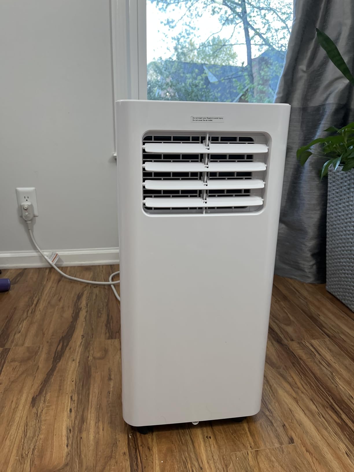 Feelfunn 8000 BTU Portable Air Conditioner, 3-in-1 Cools 350 Sq.Ft, Quiet AC with Fan & Dehumidifier, LED Display, Remote, 24H Timer, Window Kit, for Bedroom/Office/Dorms customer photo 2