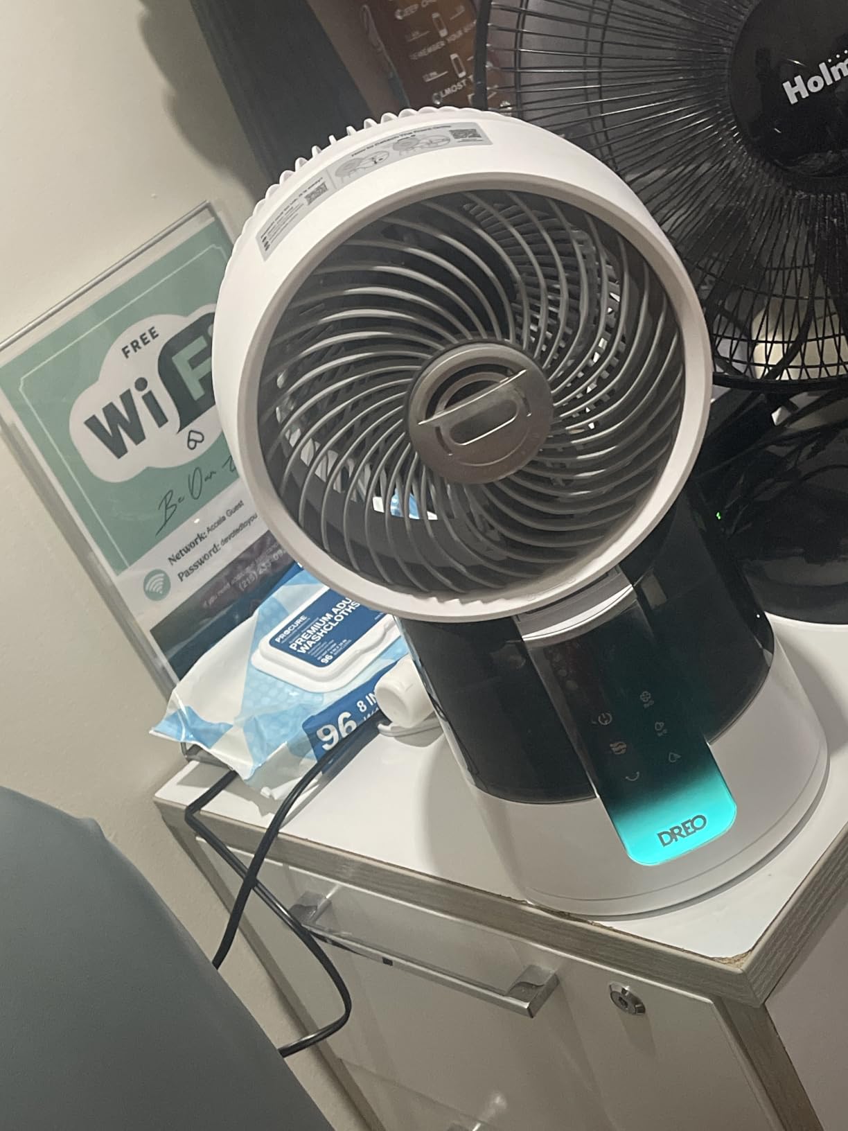 DREO TurboCool Misting Fan 516, 5℉ Drop Cooling Fans that Blow Cold Air, 150°+30° Omni-directional Oscillating, Evaporative Air Cooler, 26 ft/s Wind, Ultrafine Mist, 20dB 6 Speeds 2 Modes, White customer photo 1