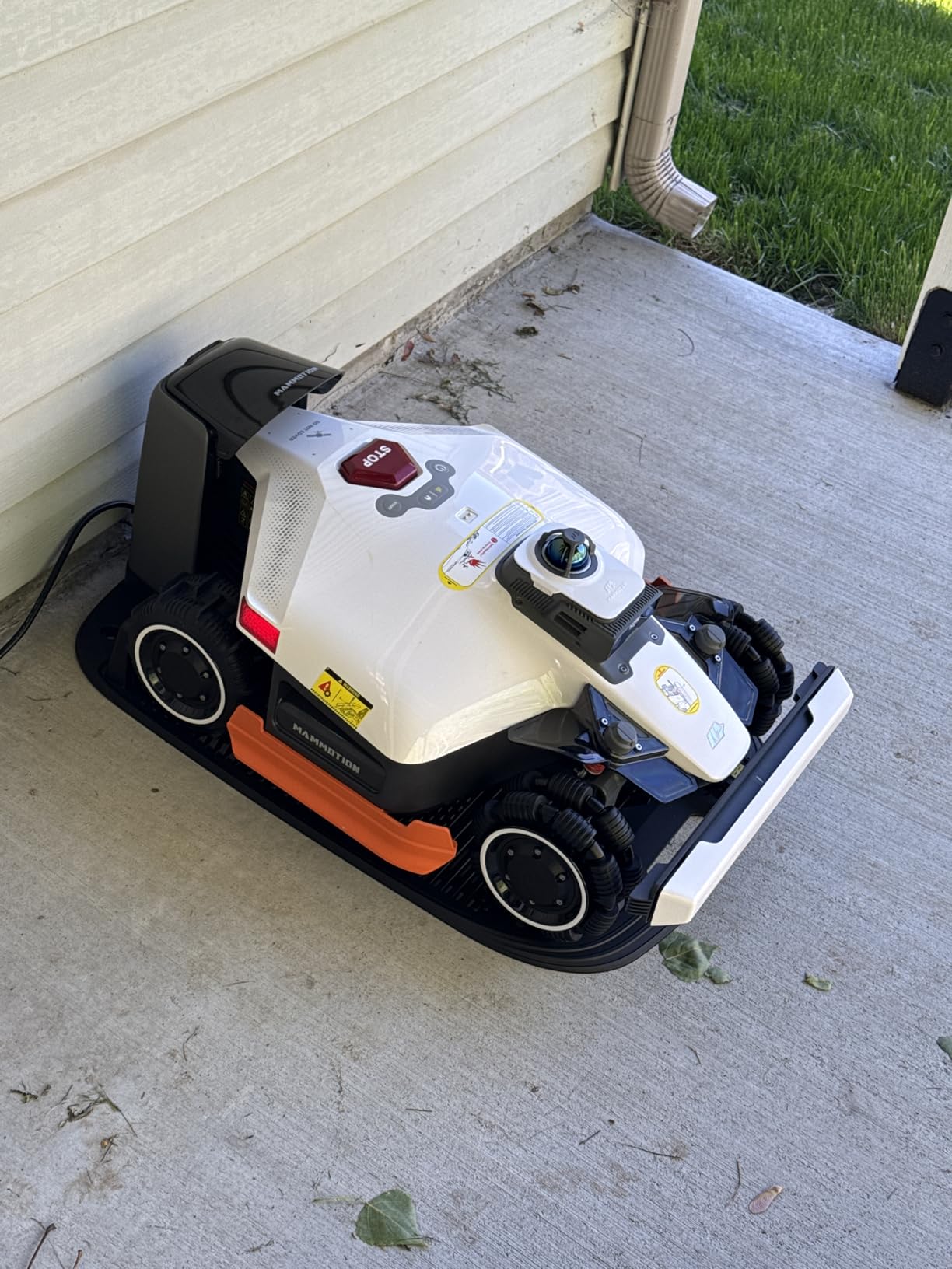 Mammotion LUBA 3 AWD 5000H Robot Lawn Mower with Garage, 1.25 Acres, 360 LiDAR+NetRTK+AI Vision, All-Wheel-Drive for 80% Slopes, 50 Multi-Zone Management, Cutting Height 2.2-4.0 Inches customer photo 1