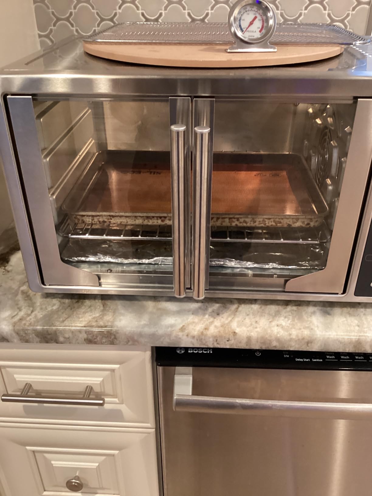 Oster Extra Large 42L French Door Countertop Toaster Oven, 10-in-1 Air Fryer Oven customer photo 1