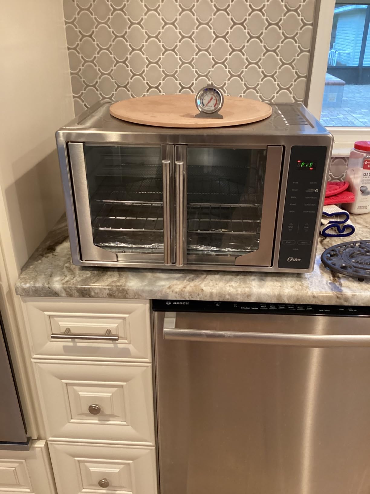 Oster Extra Large 42L French Door Countertop Toaster Oven, 10-in-1 Air Fryer Oven customer photo 2