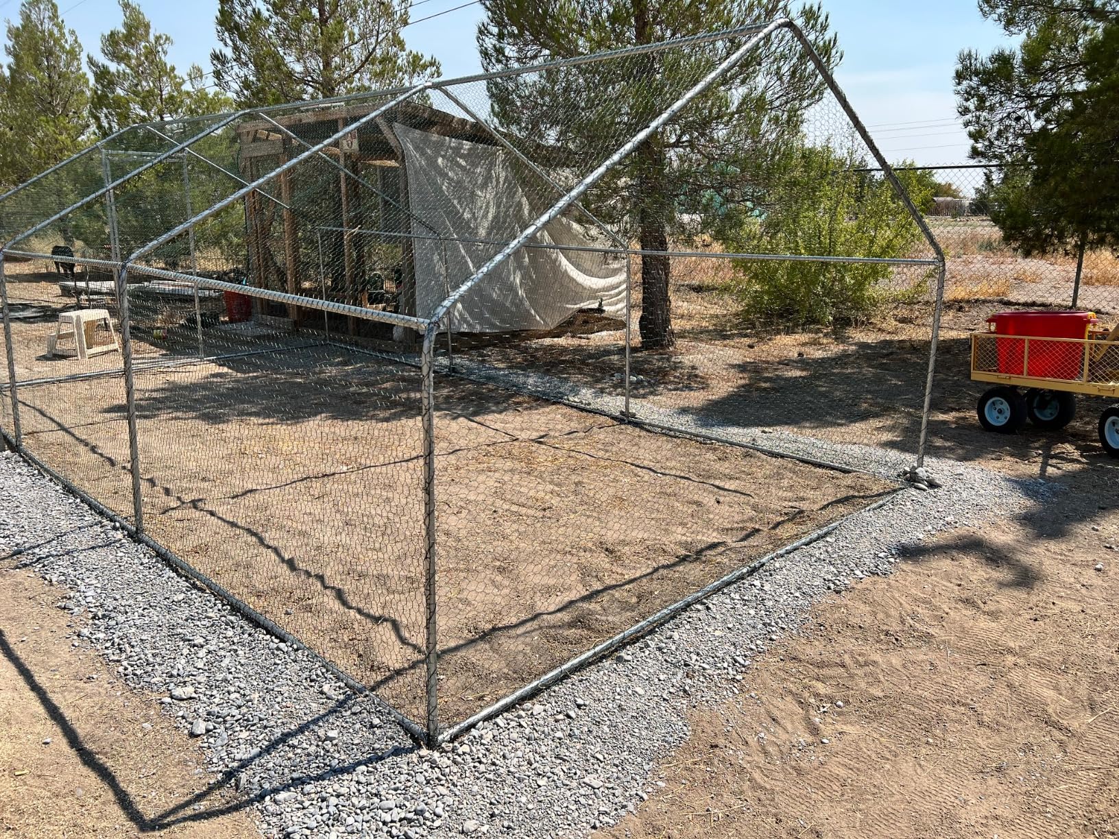 Heavy Duty Metal Chicken Coop with Hardware Cloth, Walk-in Poultry Cage with Solar Light, Waterproof Anti-UV Cover, Large Outdoor Chicken Run for Hen Duck Rabbit customer photo 2