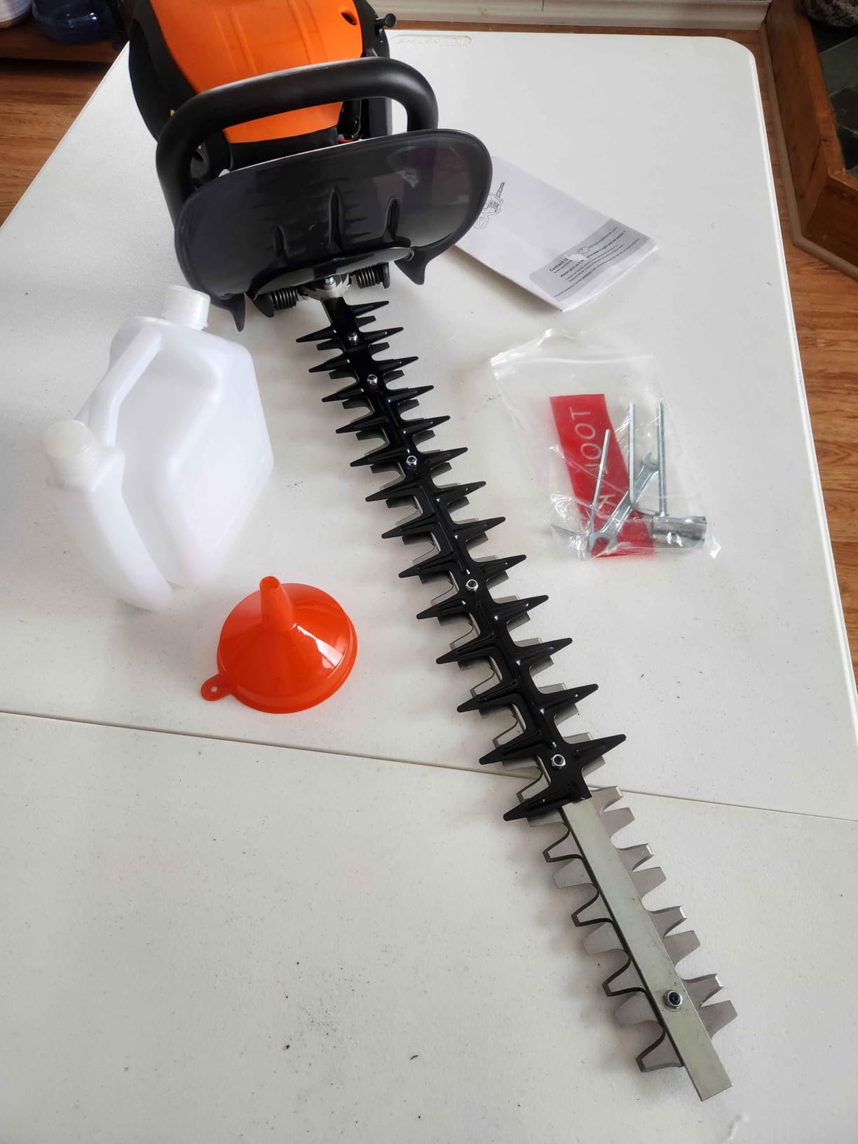 24-Inch 36cc 2 Cycle Gas Powered Dual Sided Hedge Trimmer customer photo 1