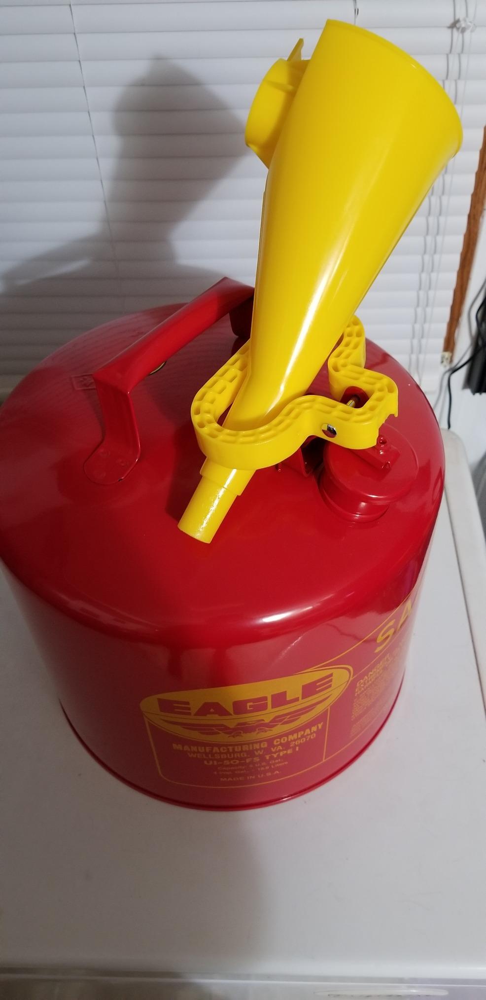 Eagle 5 Gallon Type I Red Safety Gas Can for Gasoline with Flame Arrester, Self-Closing Lid, and F-15 Funnel, Made in the USA customer photo 1