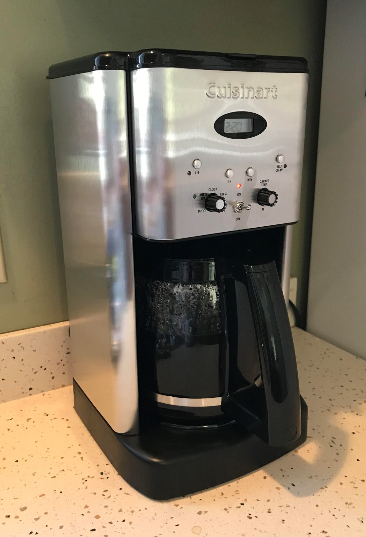 DCC-1200P1 Brew Central 12-Cup Programmable Coffeemaker Coffee Maker, Carafe, Brushed Chrome customer photo 2