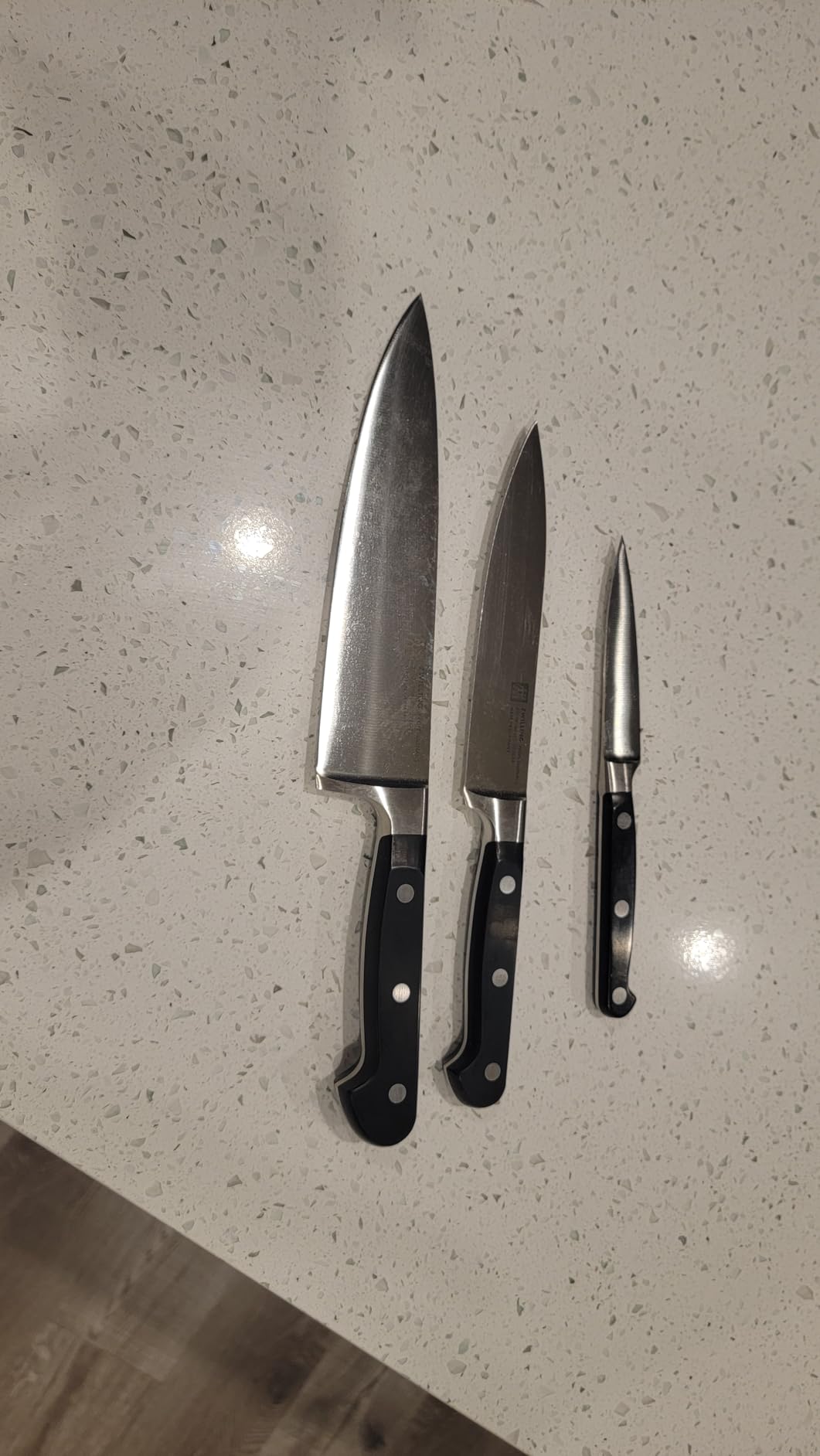 ZWILLING Professional S J.A Henckels 3 Piece Knives Set, Black/Stainless Steel (35602-000-0) customer photo 1