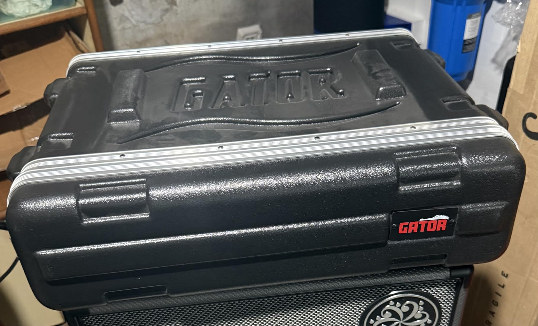Gator Cases Soundcheck Series Lightweight Molded 2U Rack Case with Heavy Duty Latches, Standard 19.25' Depth (GR-2L) customer photo 1
