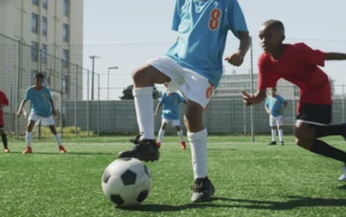 SKLZ Star-Kick Solo Soccer Trainer | Hands-Free Kicking and Passing Practice | Adjustable Cord and Waistband | Multiple Ball Sizes | Youth Players |Perfect for Enhancing Ball Control Skills customer photo 1