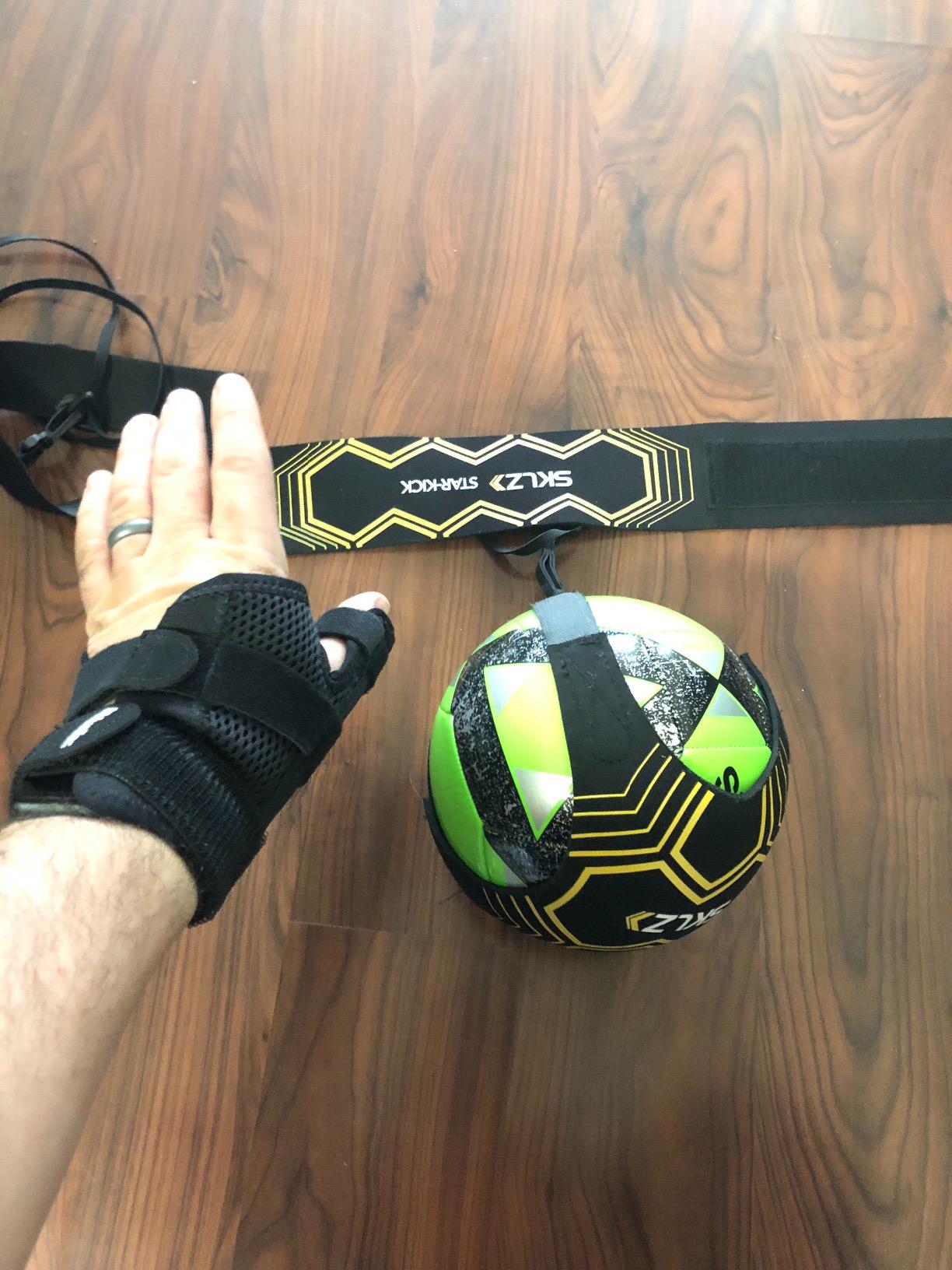 SKLZ Star-Kick Solo Soccer Trainer | Hands-Free Kicking and Passing Practice | Adjustable Cord and Waistband | Multiple Ball Sizes | Youth Players |Perfect for Enhancing Ball Control Skills customer photo 2