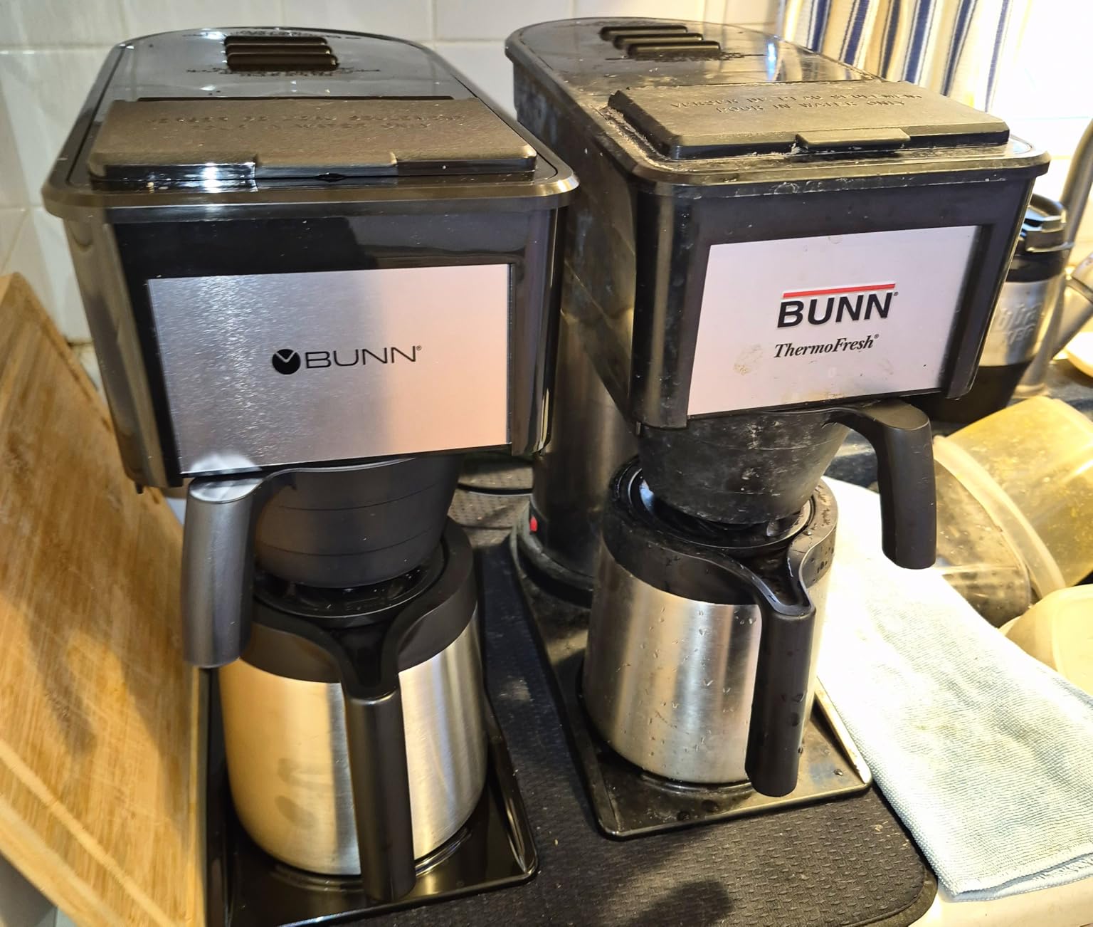 BUNN BT BT Speed Brew 10-Cup Thermal Carafe Home Coffee Brewer, Black customer photo 2