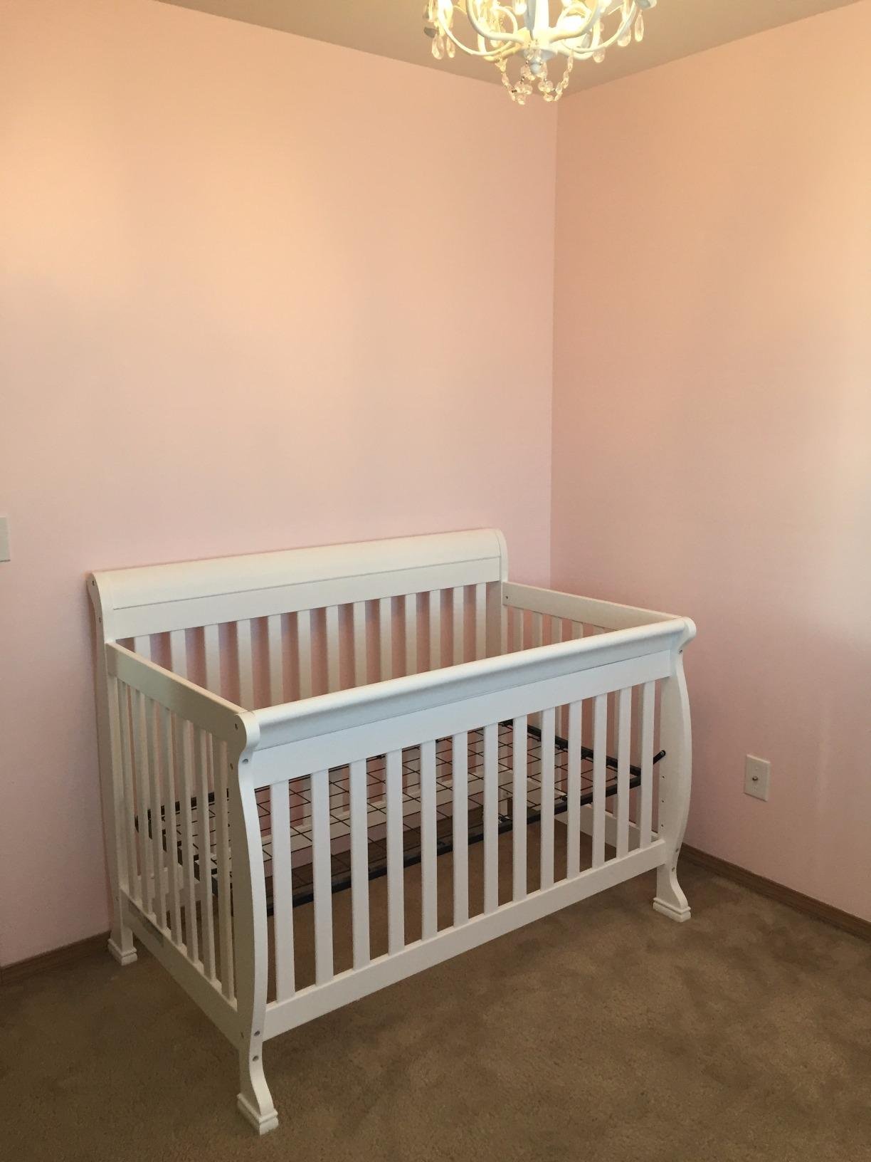 Kalani 4-in-1 Convertible Crib in White, Greenguard Gold Certified | Converts to Toddler Bed, Daybed & Full-Size Bed - 4 Adjustable Mattress Heights - Conversion Kits Sold Separately customer photo 1