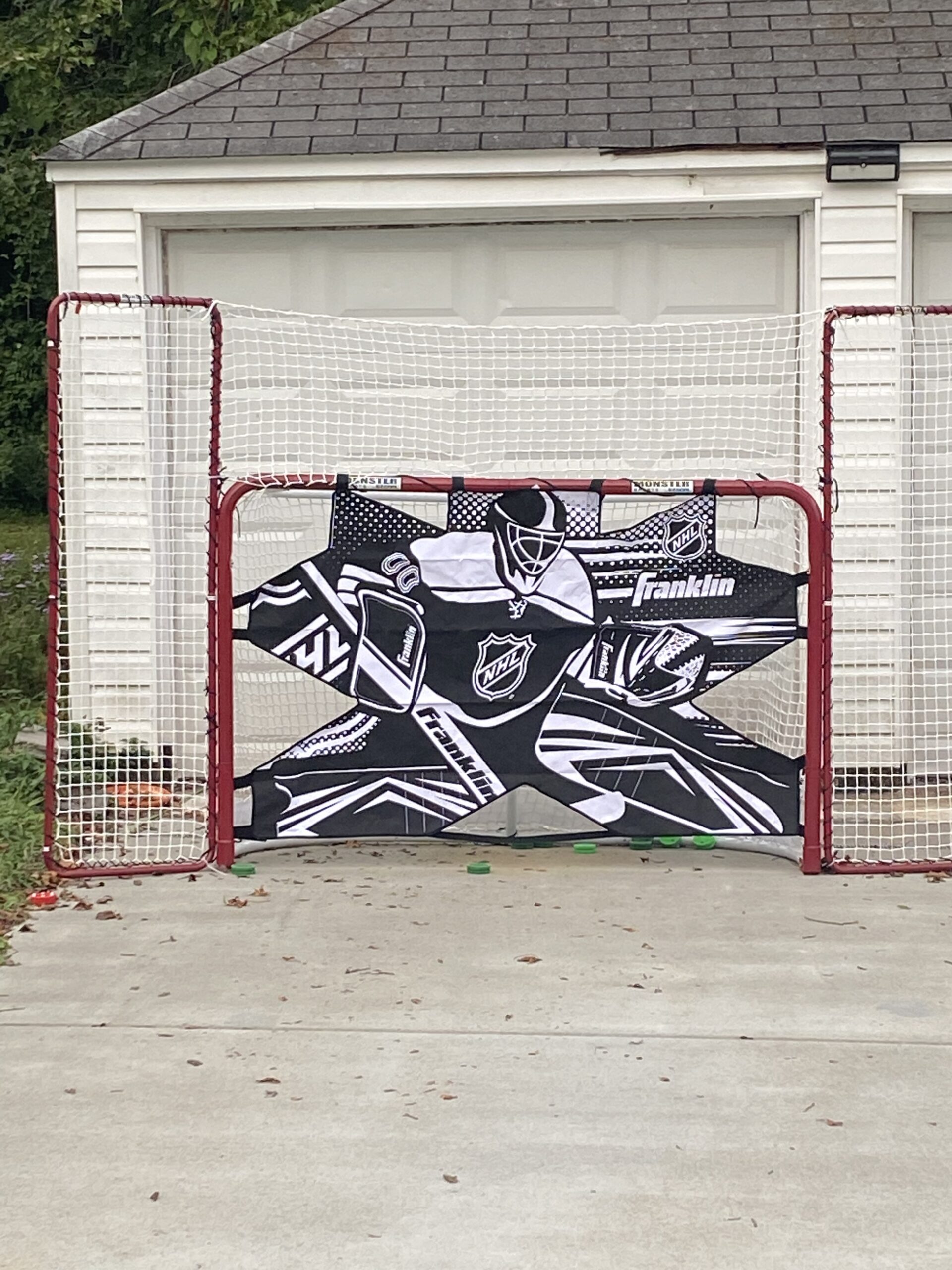 Franklin Sports NHL Street Hockey Goalie Shooting Target - Shooter Tutor Hockey Goal Practice Target - Street Hockey Net Goalie Target - Easy Attach Target customer photo 2
