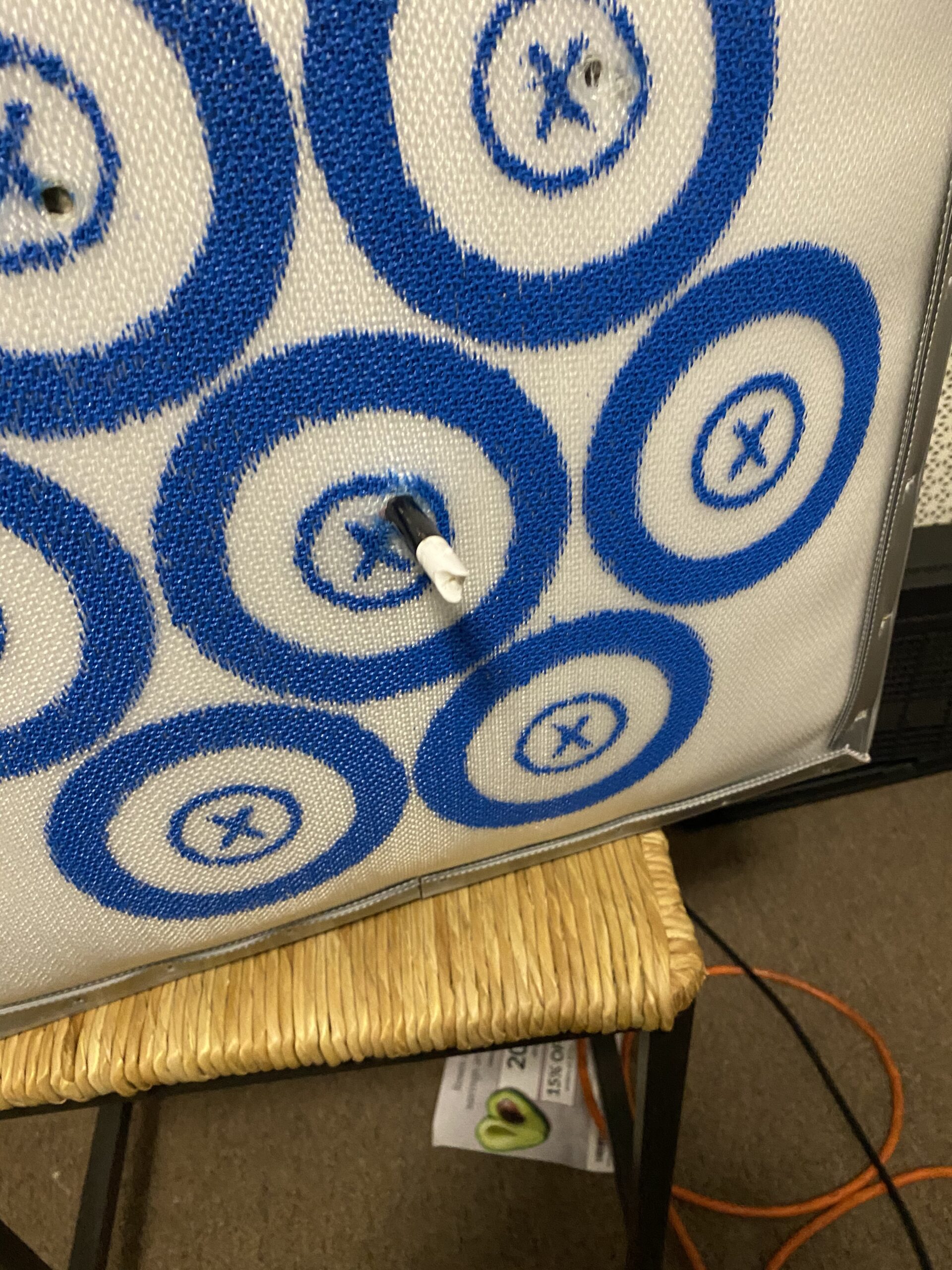 SpyderWeb 18XL Archery Targets for Backyard and Crossbow Targets 500fps and More, No Speed Limit, Easy Arrow Pull, Self-Healing Spylar, Silver Waterproof Cover, Handles Harsh Weather, Field Tip Only customer photo 2
