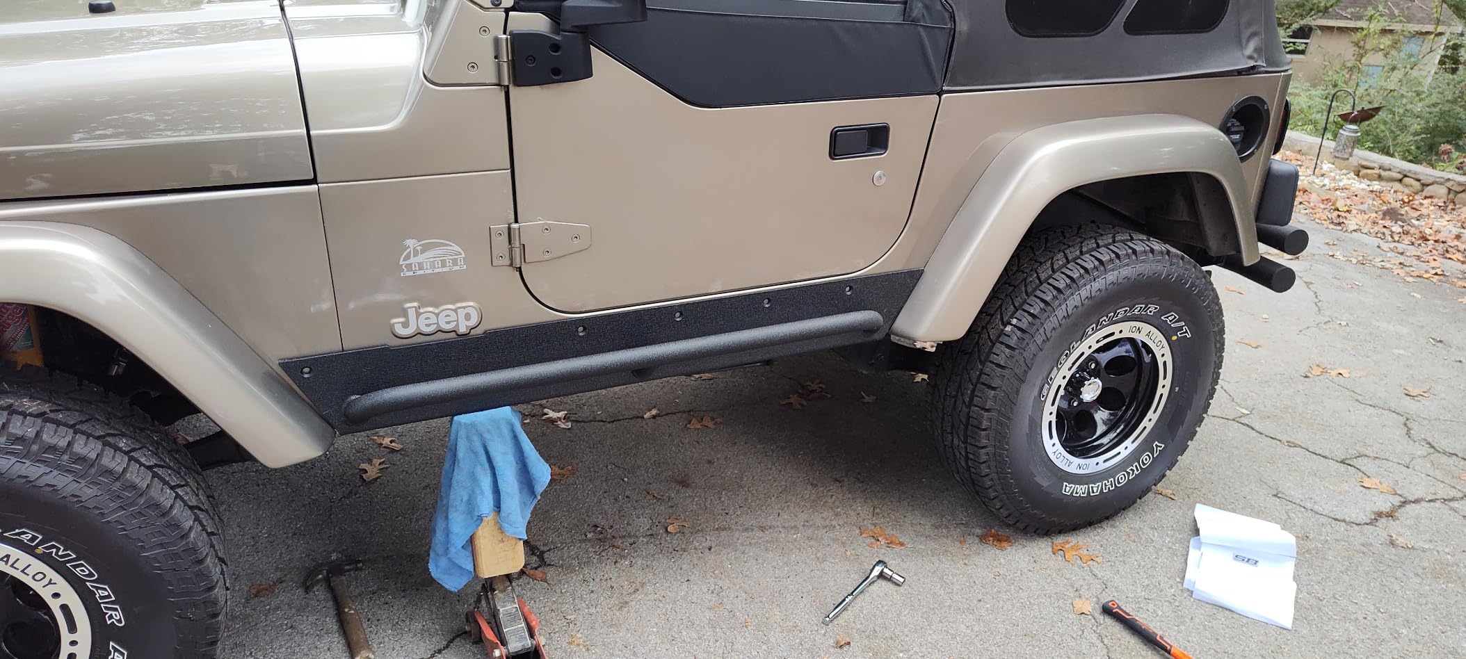 Smittybilt XRC Rock Sliders with Step - Textured Black (97-06 TJ) - SB76871 customer photo 2