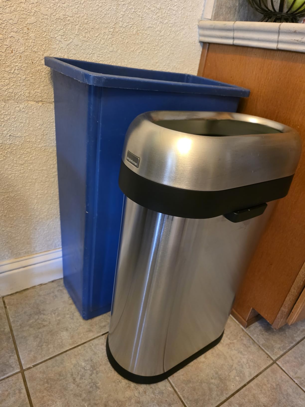 simplehuman 50 Liter / 13.2 Gallon Slim Open Top Trash Can, Commercial Grade Heavy Gauge Brushed Stainless Steel customer photo 1