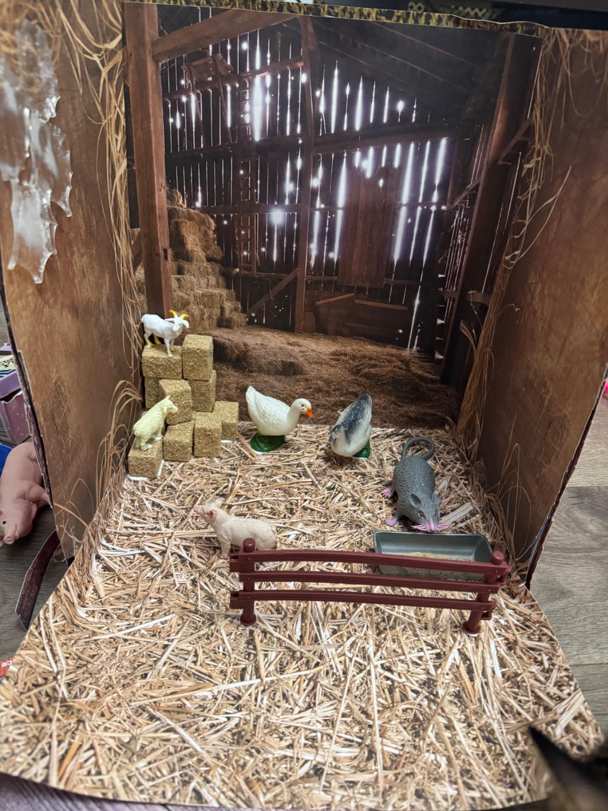 Woodland Scenics SP4168 Pop Up Display 10-3/4