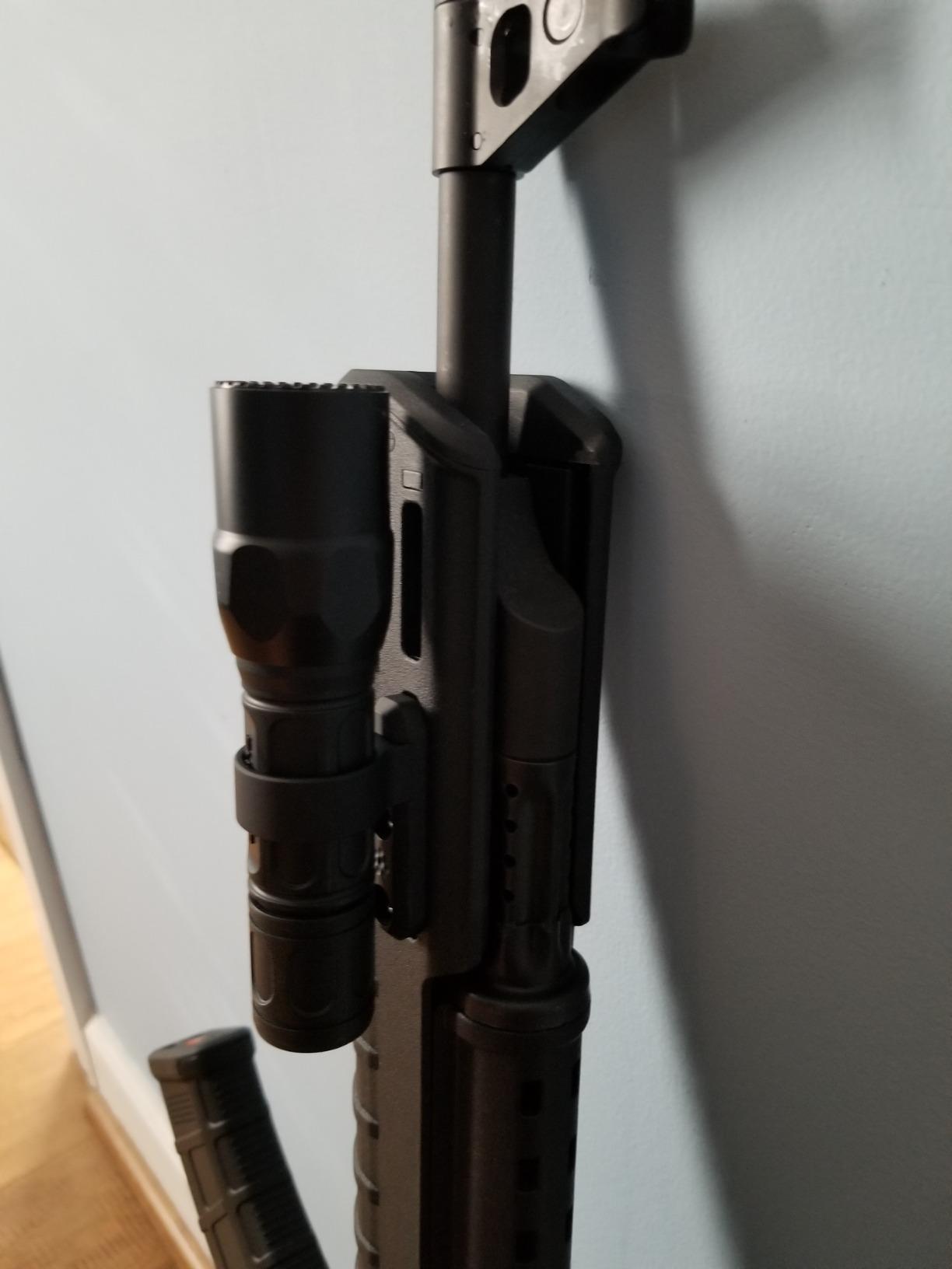 SureFire G2X Tactical Single-Output LED Flashlight with Tactical Tailcap Click Switch, Black customer photo 2